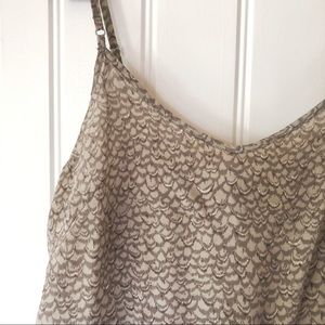 ARITZIA Wilfred minou 100% silk camisole